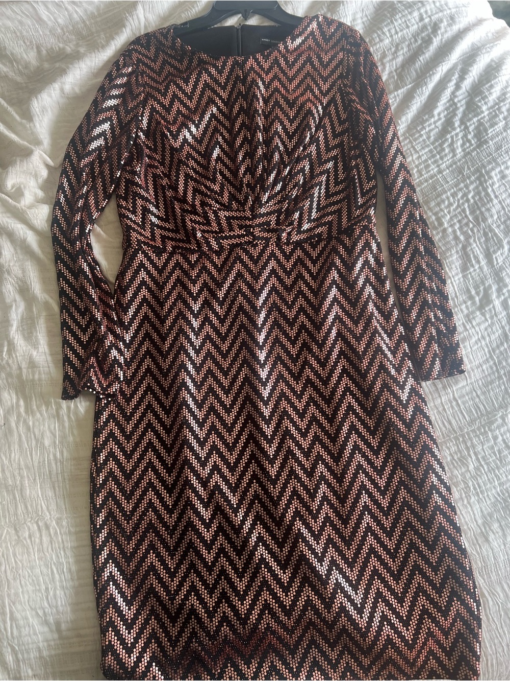Maggy London Long Sleeve Chevron Sequin Dress in Rose Gold and Black